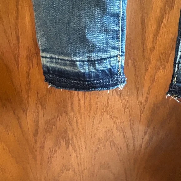 GAP Blue Skinny Jeans with Pink Accents - Picture 6 of 7